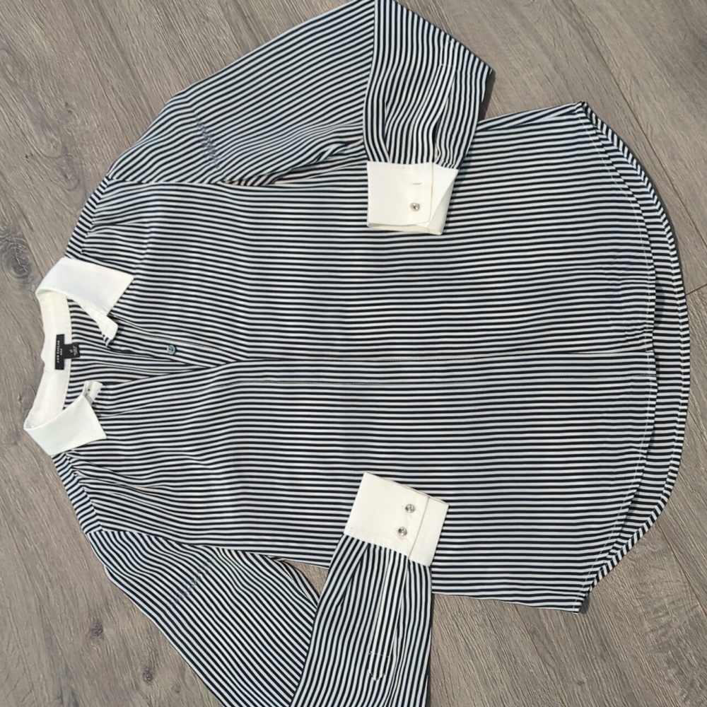 Ann Taylor vintage silk minimalist striped button down shirt blouse